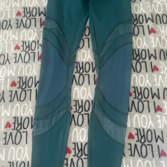 Lululemon Seek The Heat Tight *28" - Picture 7 of 10